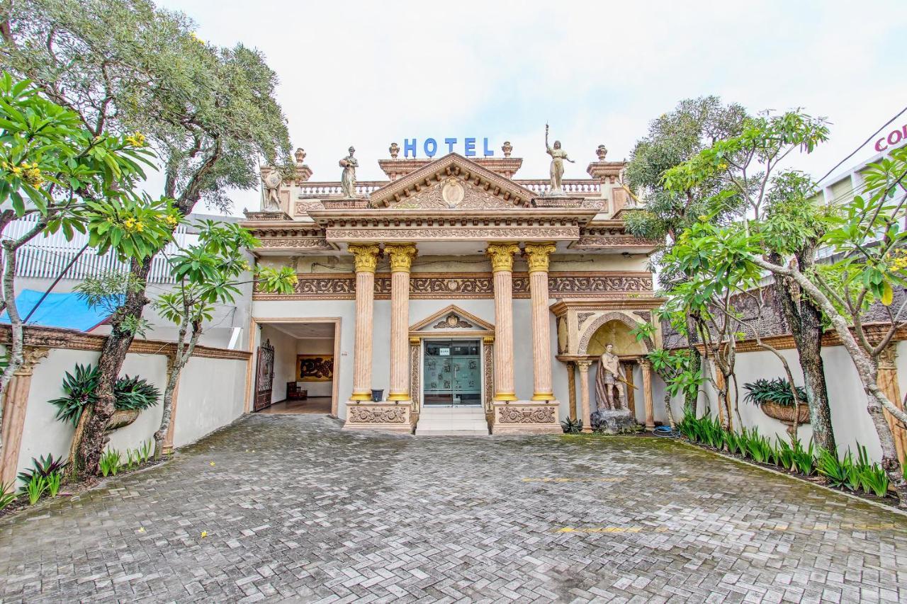 Oyo 91785 Hotel Srikandi Kalasan Tanjungtirto Экстерьер фото